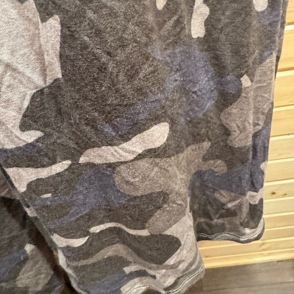 Camo jumpsuit - Picture 3 of 4